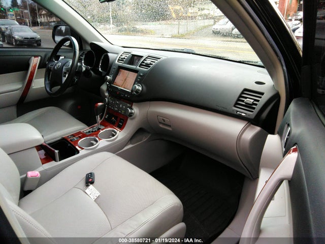 2012 TOYOTA HIGHLANDER HYBRID LIMITED V6 VIN: JTEDC3EH2C2008758