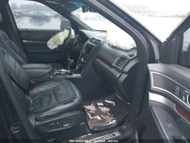 1FM5K8HT5HGA86014 Ford Explorer Platinum