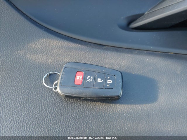 Toyota Prius Prime Le 2022 JTDKAMFP1N3216673 Image 11