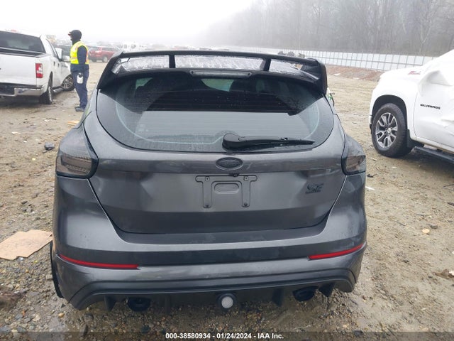 2016 FORD FOCUS SE VIN: 1FADP3K23GL329996