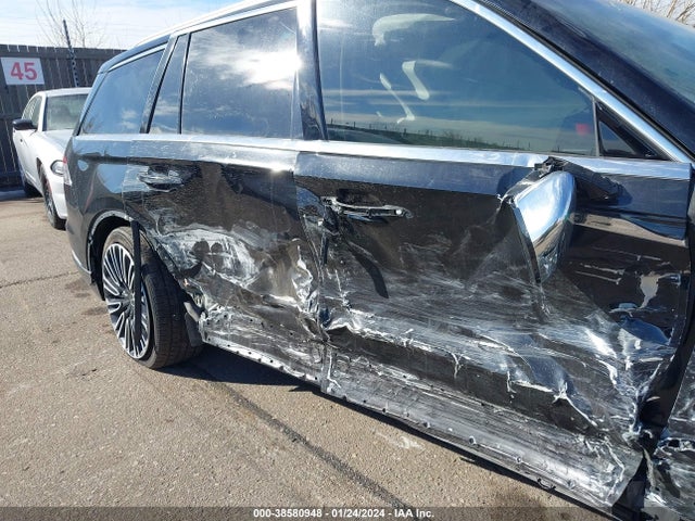 5LM5J9XC6MGL07587 Lincoln Aviator Black Label