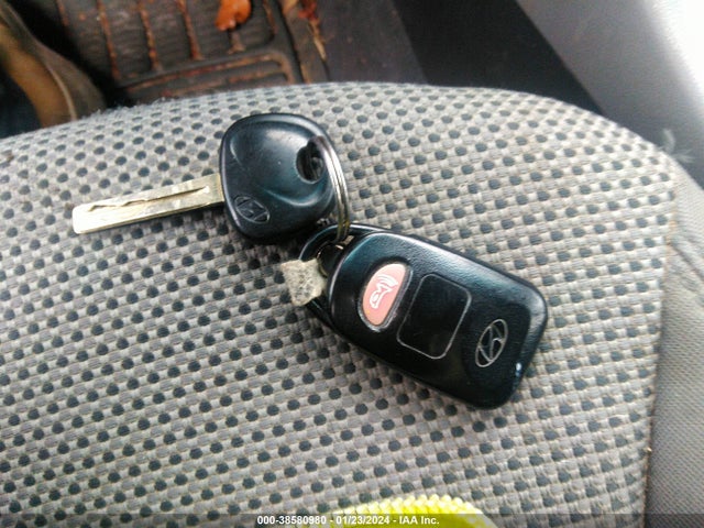 2011 HYUNDAI SONATA GLS VIN: 5NPEB4AC1BH141679