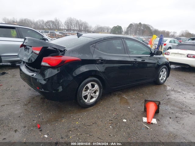 2015 HYUNDAI ELANTRA SE VIN: 5NPDH4AE7FH569421