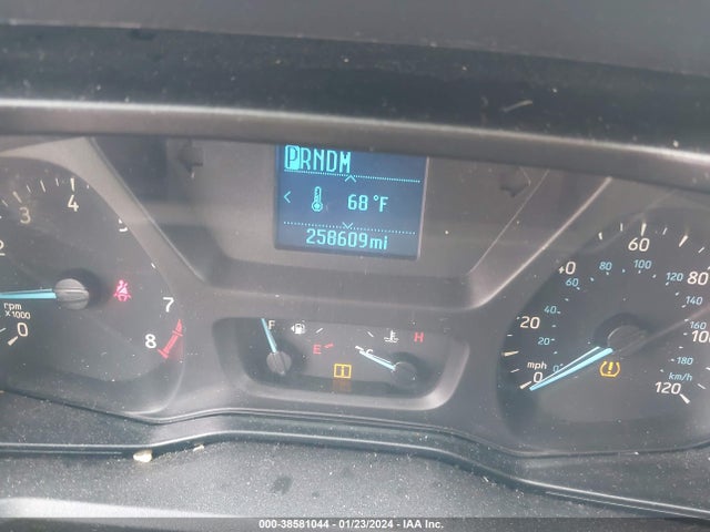 Ford Transit-150 2019 1FTYE1CM8KKB23884 Image 7