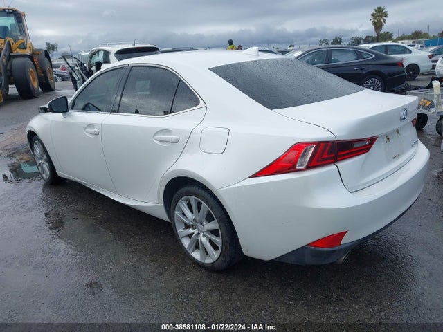 Lexus IS 250 2014 JTHBF1D21E5035647 Image 3