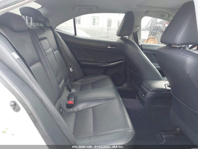 Lexus IS 250 2014 JTHBF1D21E5035647 Image 8