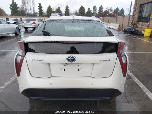 Toyota Prius 2018 JTDKBRFU1J3058958 Image 29