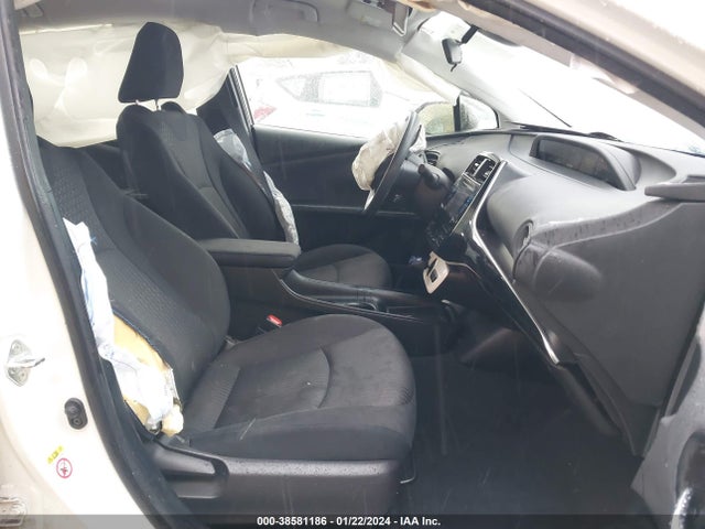 Toyota Prius 2018 JTDKBRFU1J3058958 Image 18