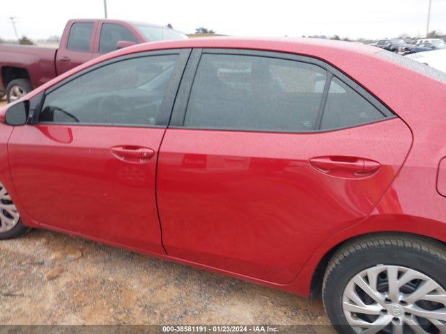 2017 TOYOTA COROLLA LE VIN: 2T1BURHE7HC770649