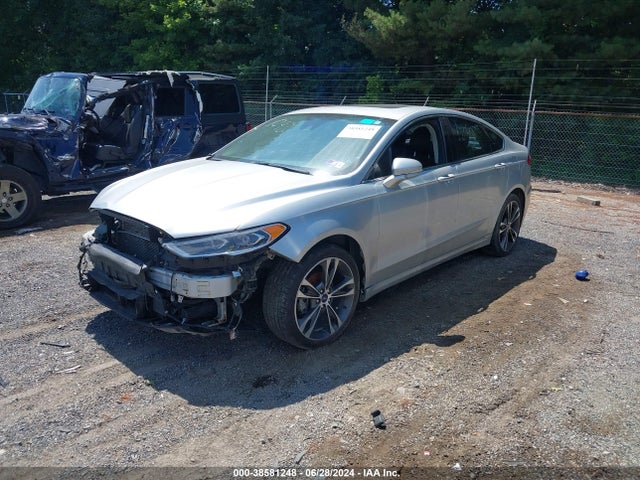 Ford Fusion Titanium 2019 3FA6P0D92KR220411 Image 2