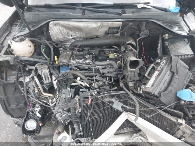 WA1ECCFSXJR024367 Audi Q3 2.0t Premium/2.0t Sport Premium