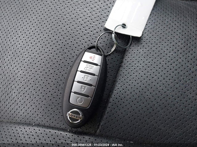 Nissan Rogue Sl 2017 5N1AT2MT6HC824201 Image 11
