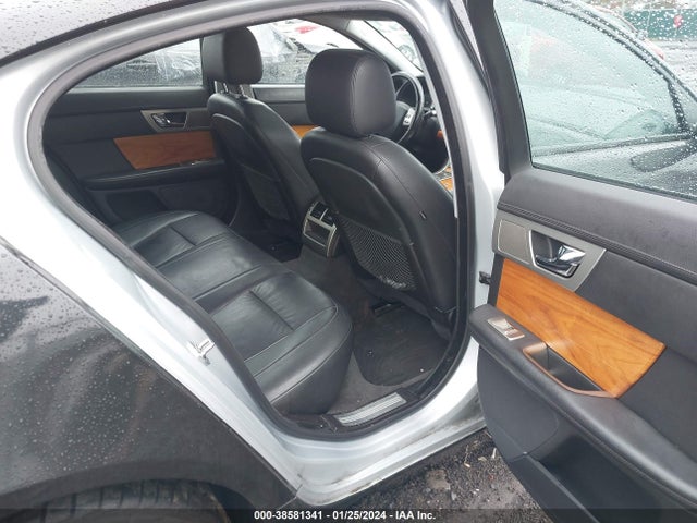 2009 JAGUAR XF SAJWA05B89HR07726 Photo 7