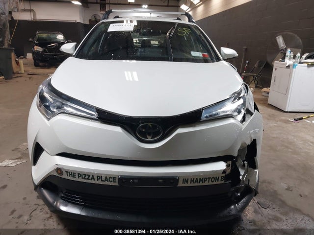 Toyota C-HR LE 2019 NMTKHMBX5KR082082 Image 11