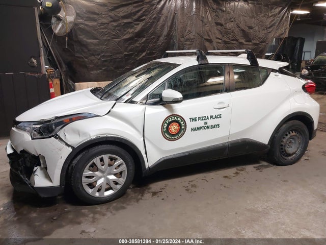 Toyota C-HR LE 2019 NMTKHMBX5KR082082 Image 13