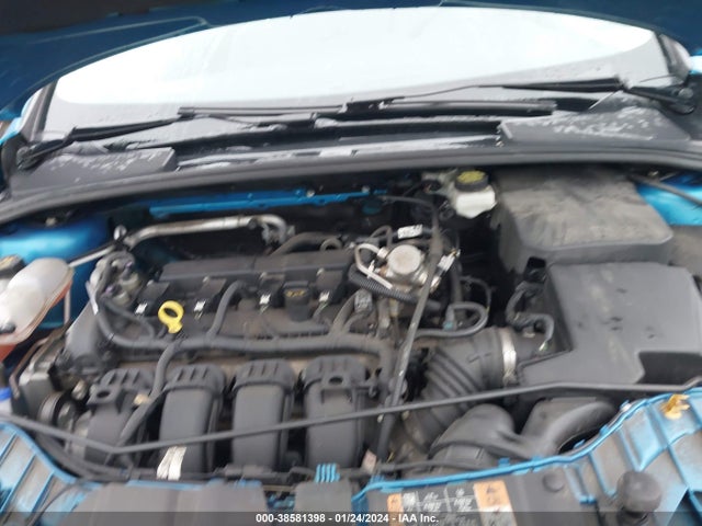 2017 FORD FOCUS SE VIN: 1FADP3F2XHL209558