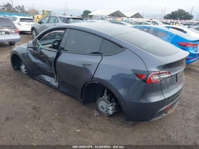 7SAYGDED9PF962586 Tesla Model Y