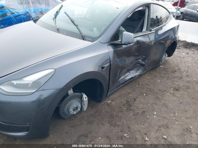 7SAYGDED9PF962586 Tesla Model Y