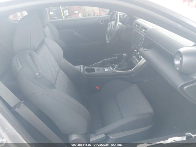 Toyota GR86 2022 JF1ZNBC15N8752798 Image 5