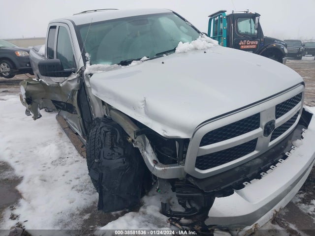 2019 1C6RR7FT2KS517712 main image