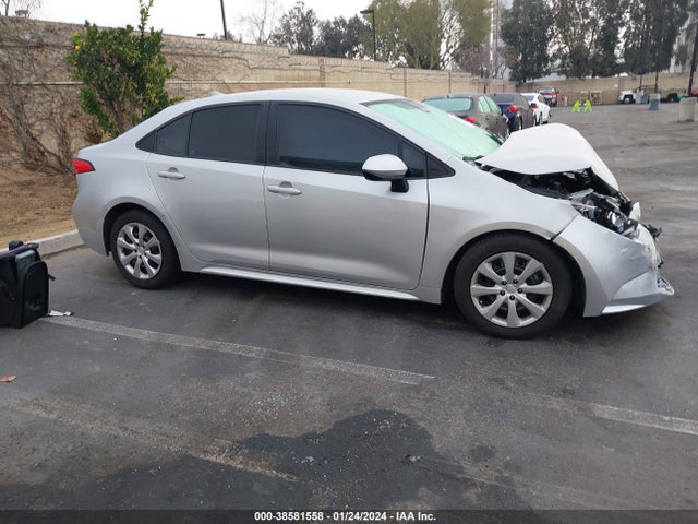 2020 TOYOTA COROLLA LE VIN: 5YFEPRAE9LP006132