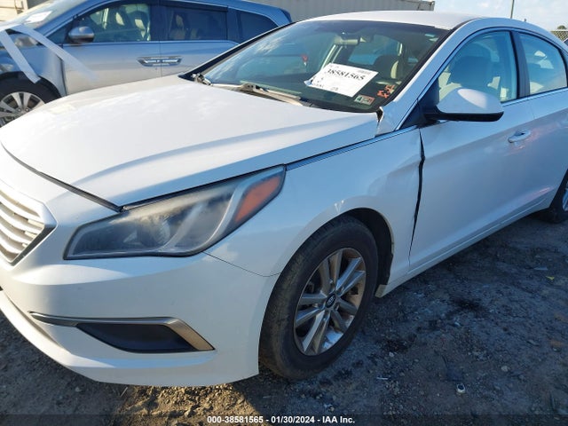 Hyundai SONATA 2017 5NPE24AF5HH532725 Image 6