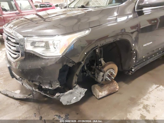 1GKKNSLS0JZ202891 GMC Acadia Sle-2