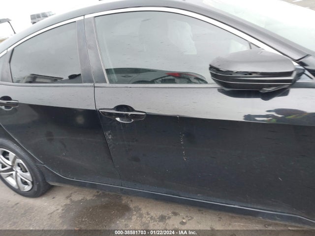 Honda Civic Lx 2018 2HGFC2F59JH505047 Image 14