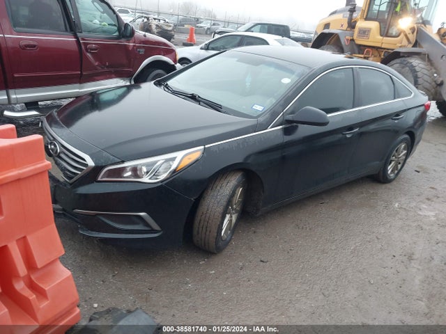 Hyundai SONATA SE 2016 5NPE24AF7GH309892 Image 2