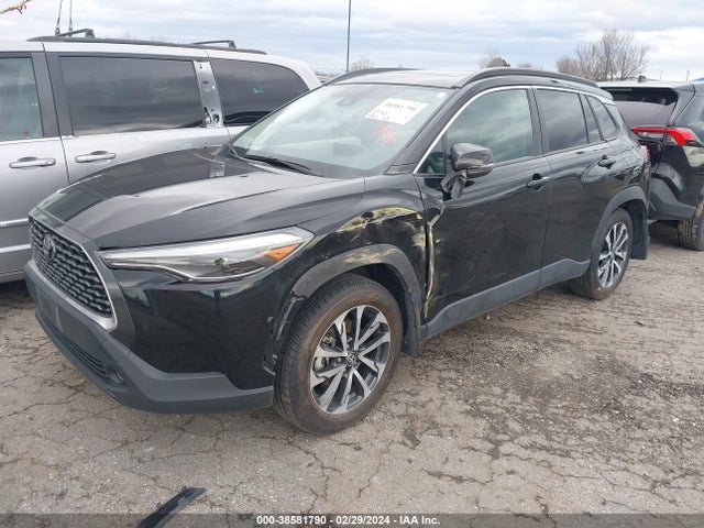 Toyota Corolla Cross Xle 2022 7MUDAABG6NV013795 Image 2