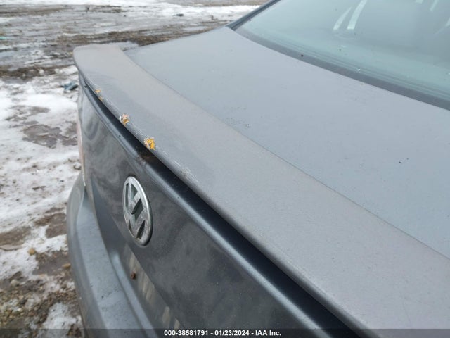 2005 VOLKSWAGEN JETTA 2.5 VIN: 3VWSG71K55M604058
