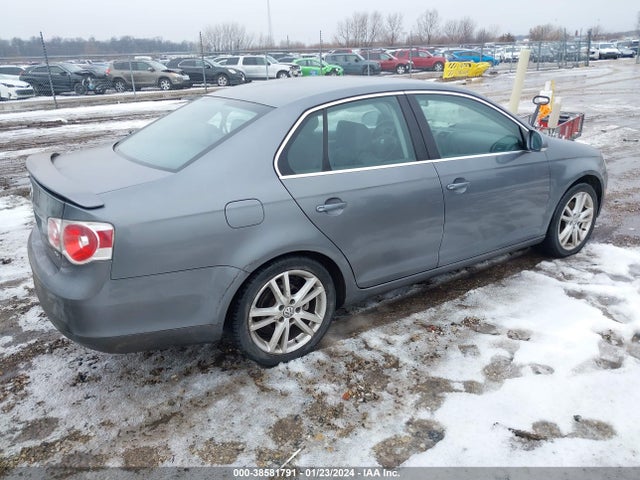 2005 VOLKSWAGEN JETTA 2.5 VIN: 3VWSG71K55M604058