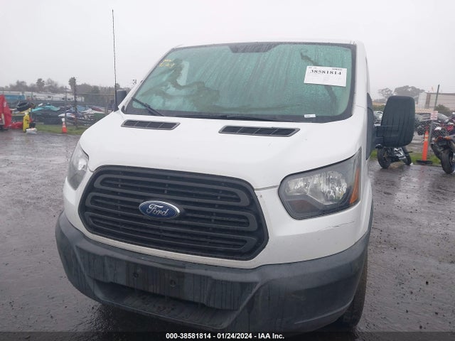 Ford Transit-150 2015 1FTNE1YM5FKB12438 Image 11