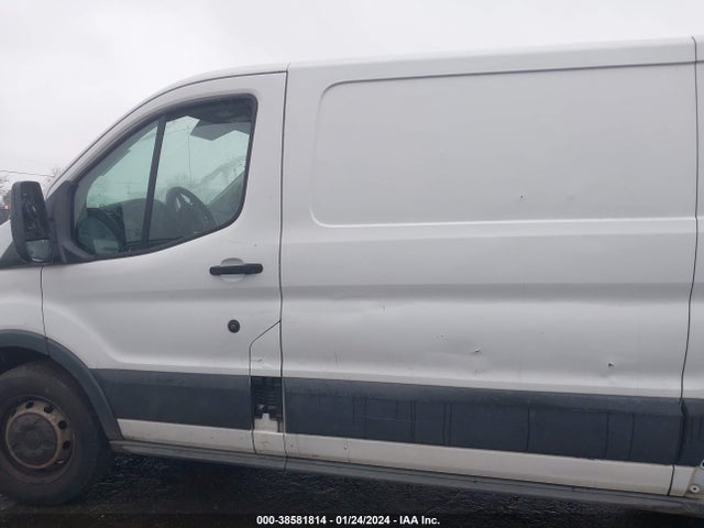 Ford Transit-150 2015 1FTNE1YM5FKB12438 Image 13