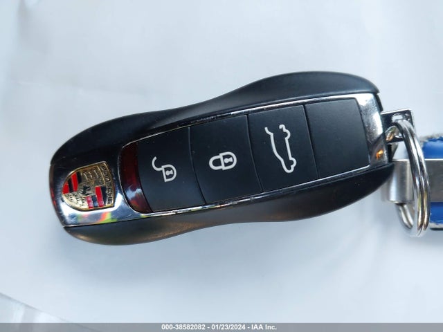 2016 PORSCHE MACAN WP1AB2A54GLB45635 Photo 10