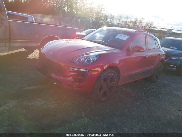 2016 PORSCHE MACAN WP1AB2A54GLB45635 Photo 1