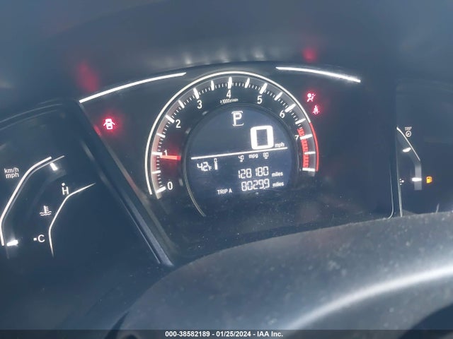 Honda Civic Lx 2018 2HGFC2F57JH579213 Image 16