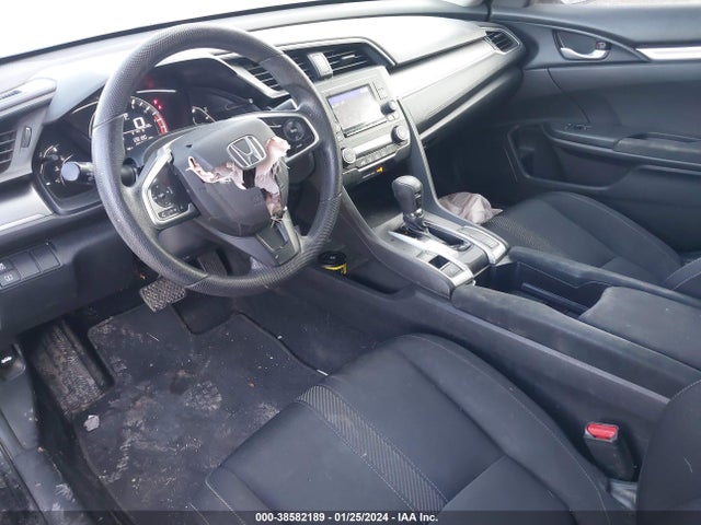 Honda Civic Lx 2018 2HGFC2F57JH579213 Image 12