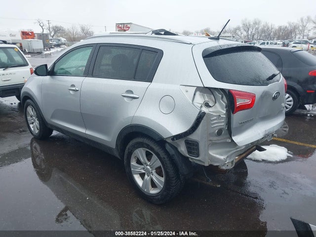 2011 KIA SPORTAGE LX VIN: KNDPB3A22B7082012