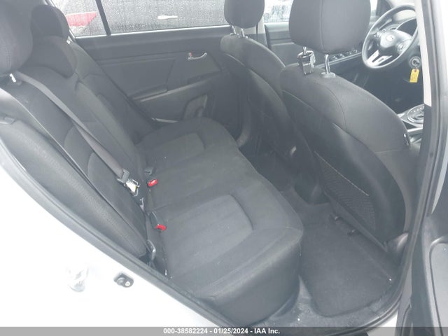 2011 KIA SPORTAGE LX VIN: KNDPB3A22B7082012