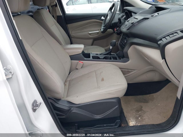 Ford ESCAPE SE 2017 1FMCU0GD4HUC28562 Image 5