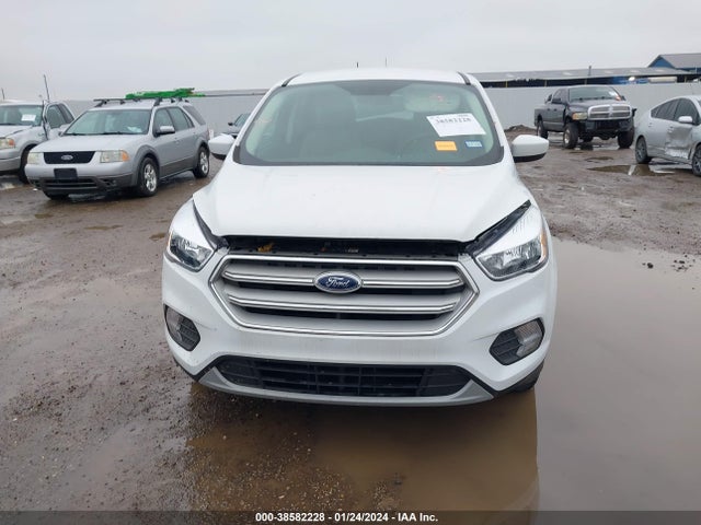 Ford ESCAPE SE 2017 1FMCU0GD4HUC28562 Image 6
