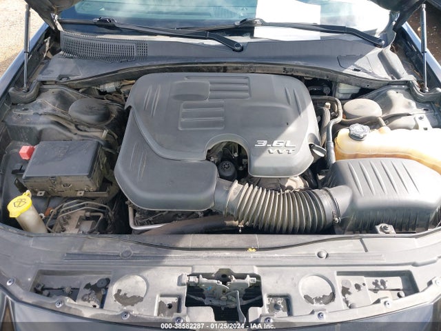 Chrysler 300 S 2015 2C3CCABG3FH766950 Image 10