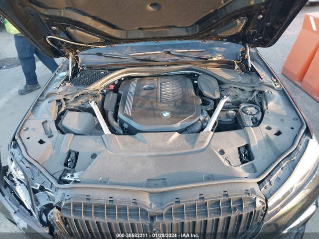 BMW 740I 2022 WBA7T2C07NCK05153 Image 10