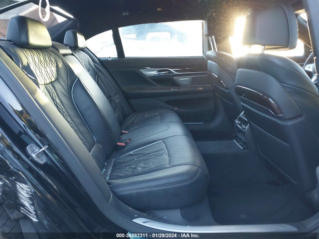 BMW 740I 2022 WBA7T2C07NCK05153 Image 8