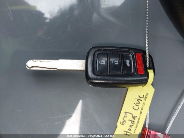 19XFB2F77FE704426 Honda CIVIC SE