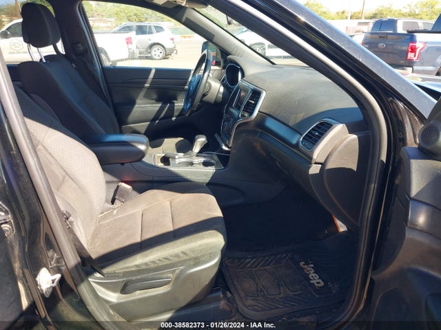 Jeep Grand Cherokee Laredo E 4x2 2018 1C4RJEAG6JC300798 Image 5