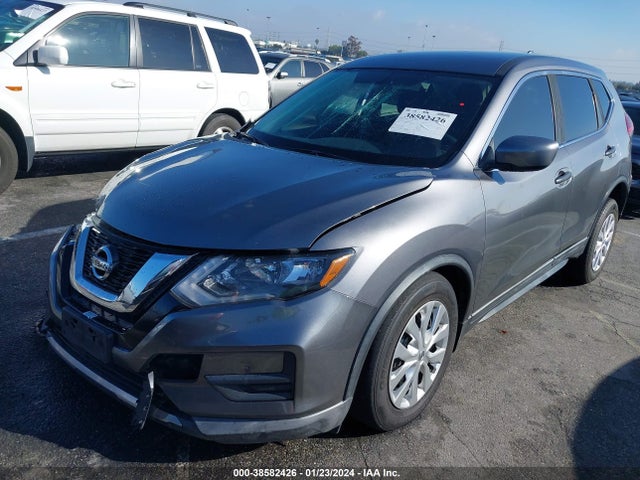 Nissan ROGUE S 2017 KNMAT2MT0HP525896 Image 2