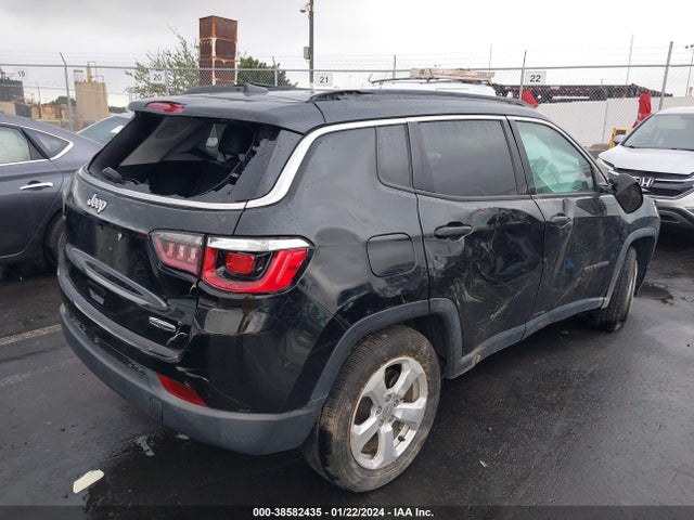 Jeep Compass Latitude Fwd 2018 3C4NJCBB7JT441048 Image 4