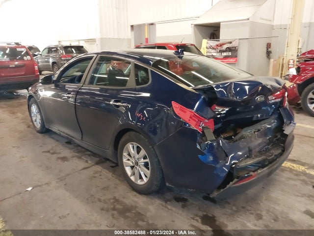 KIA Optima Lx 2018 5XXGT4L3XJG192207 Image 3